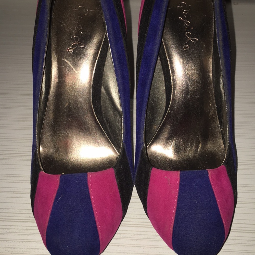 Shoes 5 1/2